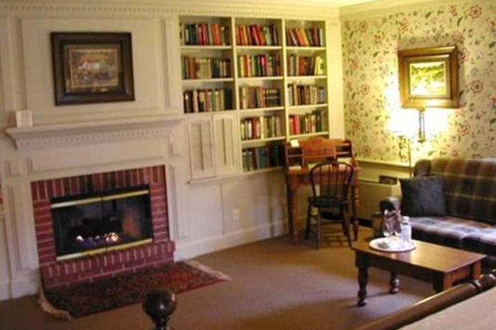 Hotel Interior 4 of 27