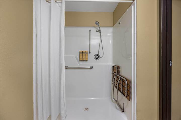 Best Western Plus Prairie Inn