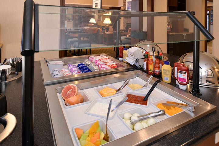 Staybridge Suites Indianapolis-Airport by IHG