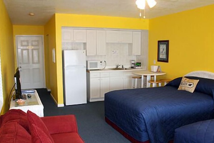 Room 33 of 56