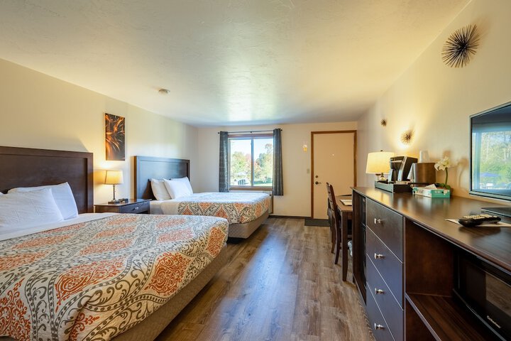 Sister Bay Inn