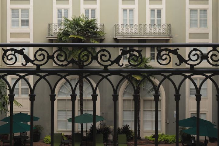 Hotel Exterior 143 of 147