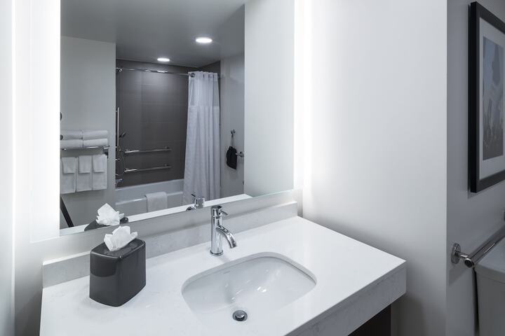 Hyatt Place Tempe / Phoenix / University