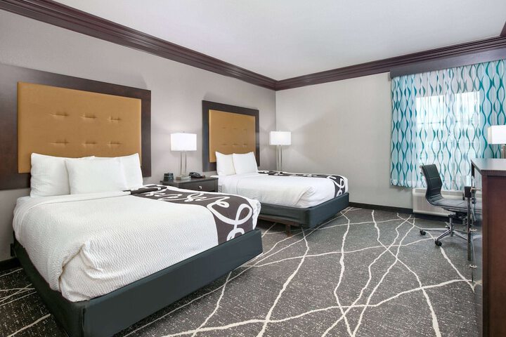 La Quinta Inn & Suites by Wyndham Little Rock - Bryant