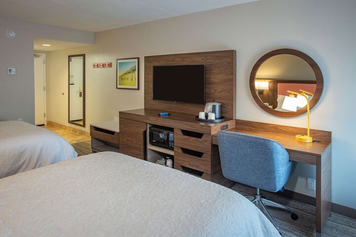 Room 35 of 89
