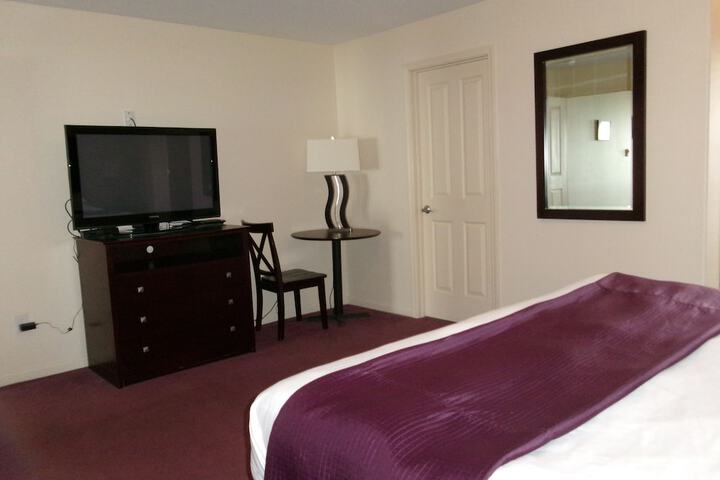 Room 82 of 108