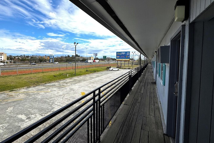 Briarwood Motel Near Valdosta University I 75