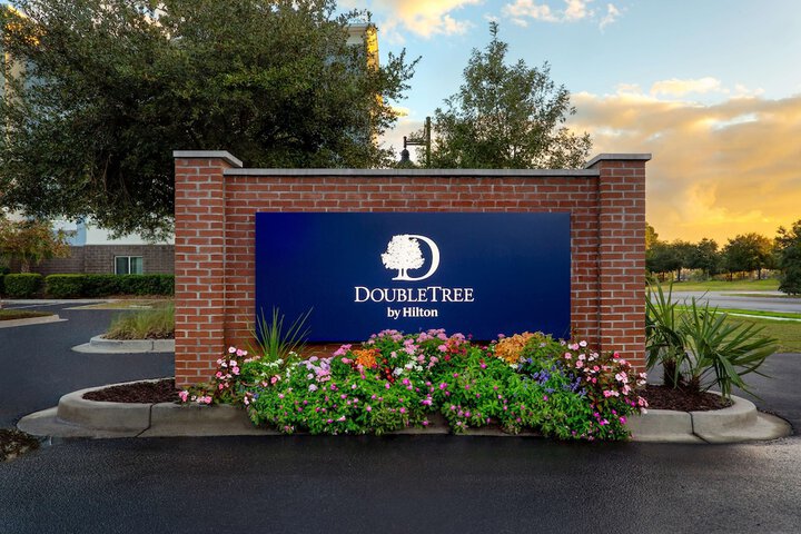 DoubleTree by Hilton Charleston Mount Pleasant