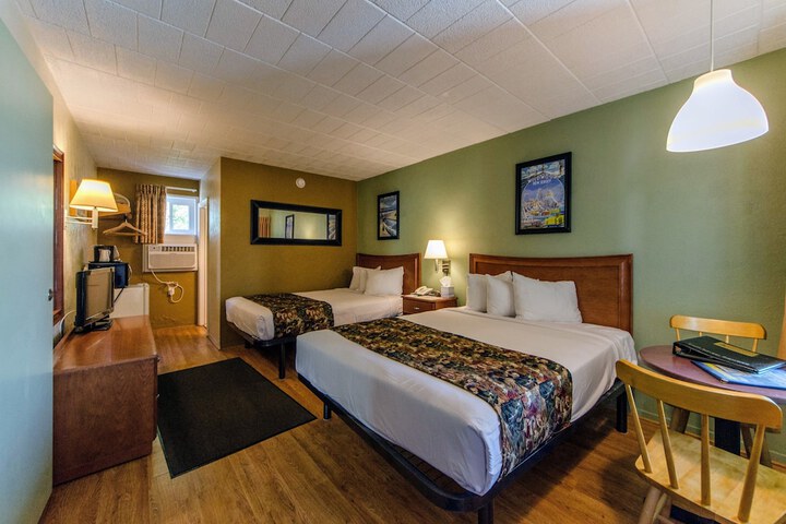 Room 19 of 54