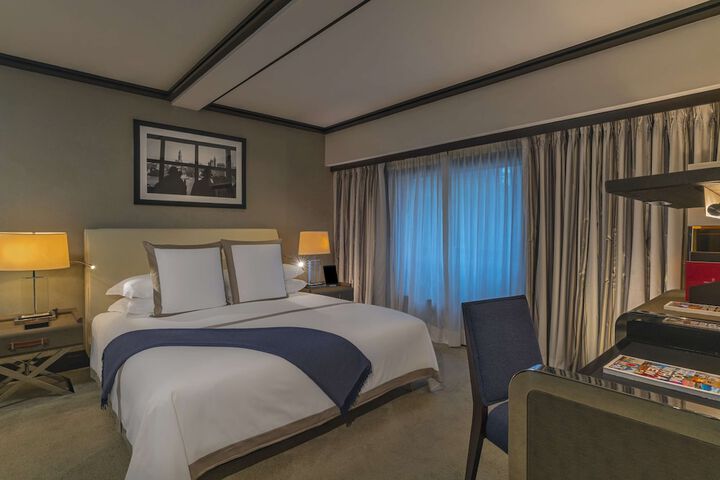 Room 14 of 70