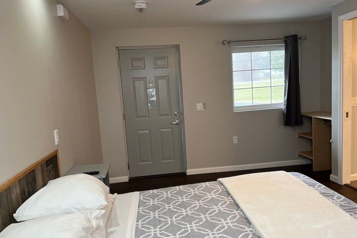 Room 15 of 24