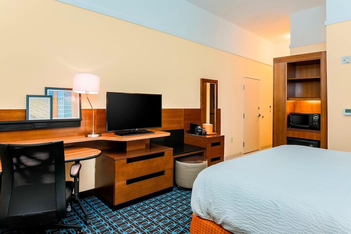 Fairfield Inn & Suites by Marriott Snyder
