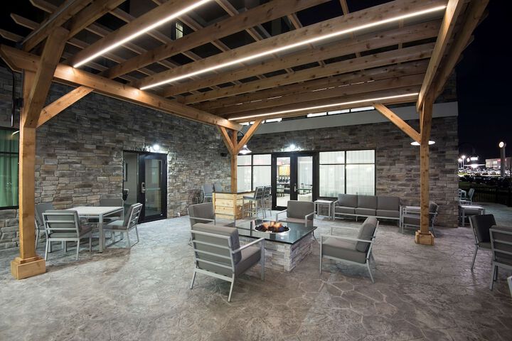 Terrace/Patio 45 of 48