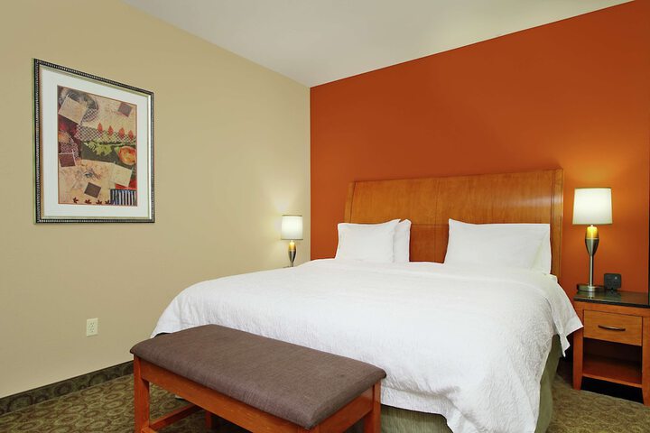 Room 21 of 68