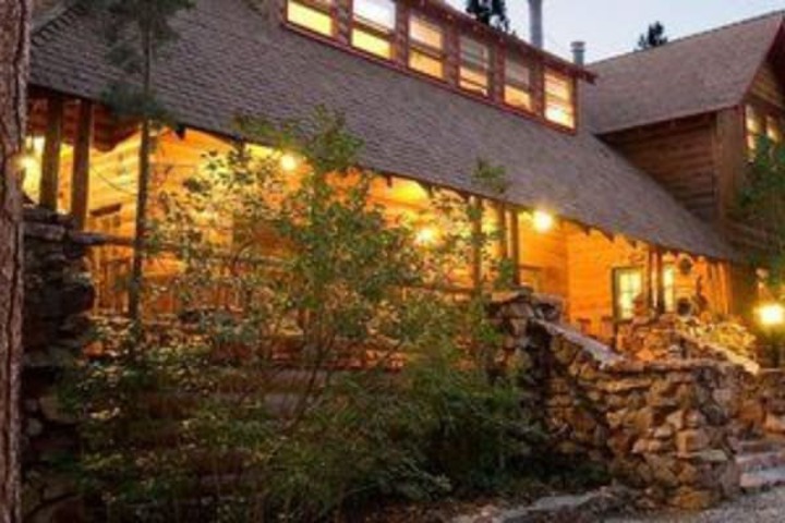 Gold Mountain Manor Bed and Breakfast