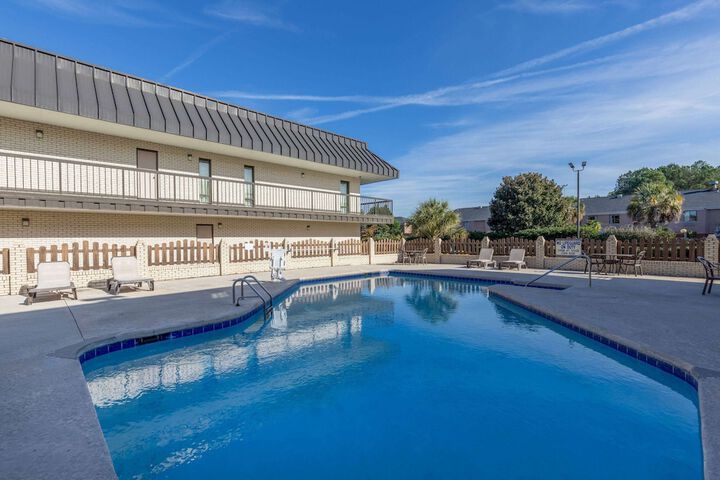 Pool 12 of 48