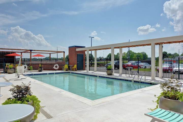 Pool 2 of 41