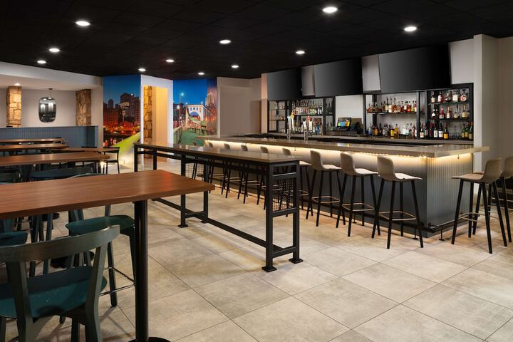 DoubleTree by Hilton Pittsburgh Airport