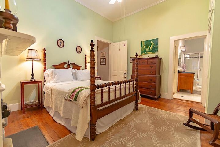 Room 25 of 55