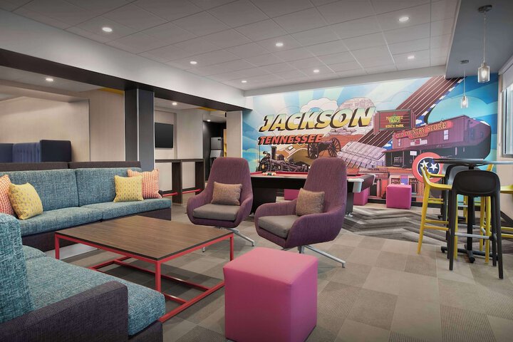 Hotel Interior 3 of 29