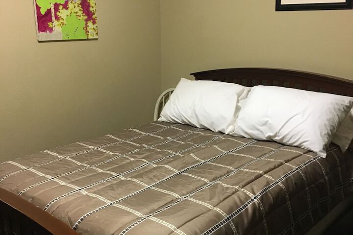 Room 13 of 41