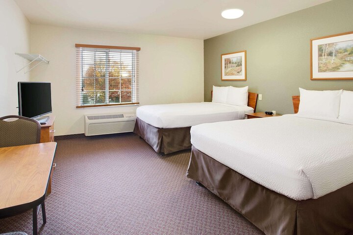 Room 22 of 28