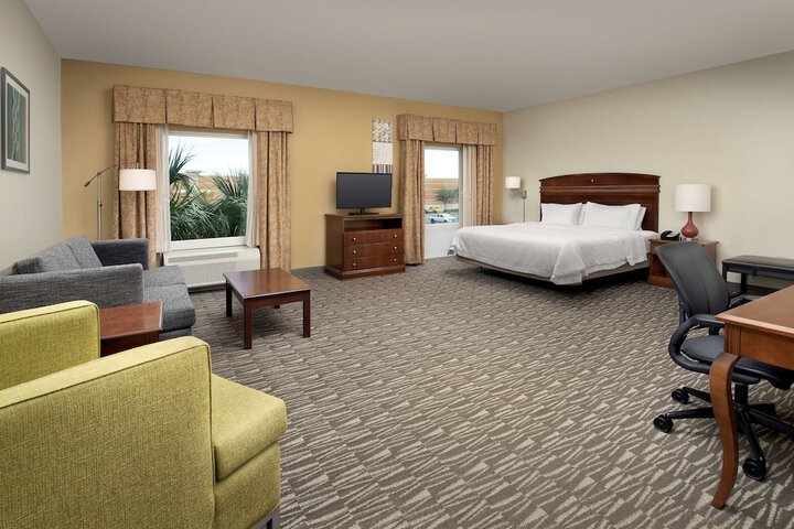 Room 13 of 35