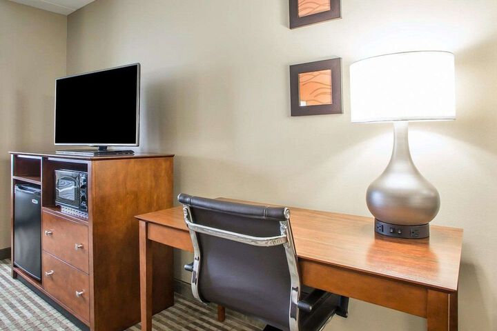 Room 13 of 48