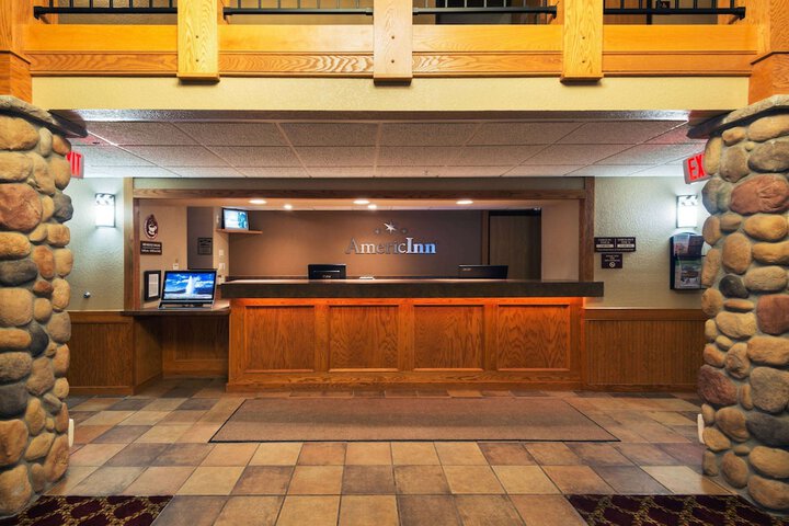 Hotel Interior 8 of 29