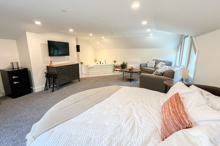 Room 41 of 73