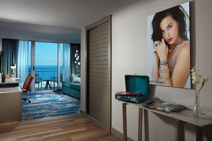 Room 25 of 56