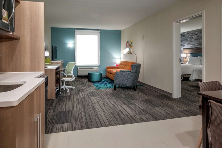 Room 12 of 22