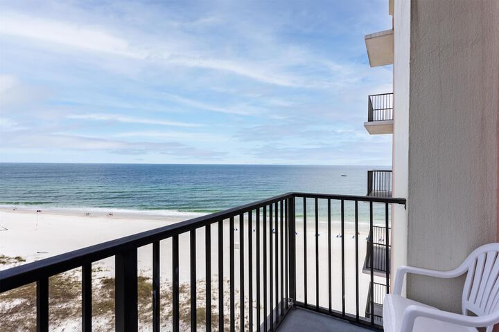 Hampton Inn & Suites Orange Beach / Gulf Front