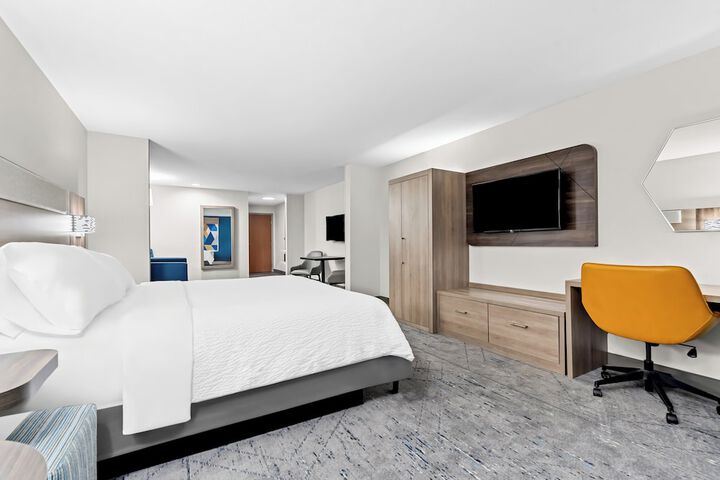 Room 26 of 56