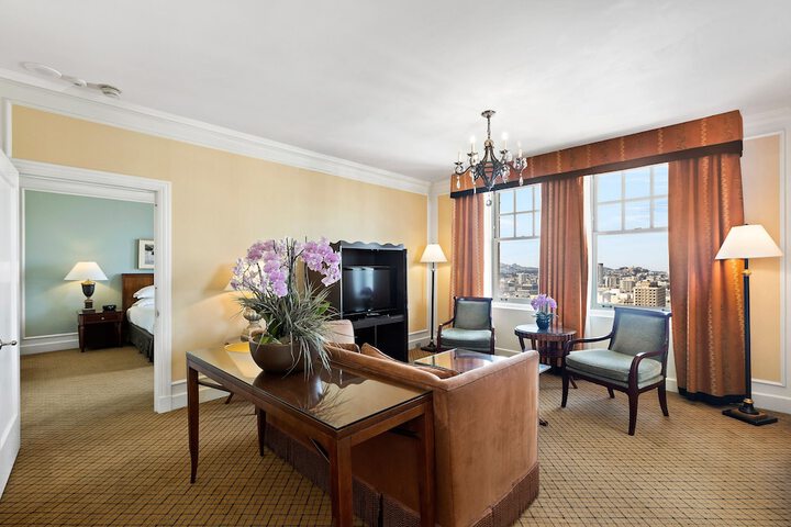 Room 92 of 207