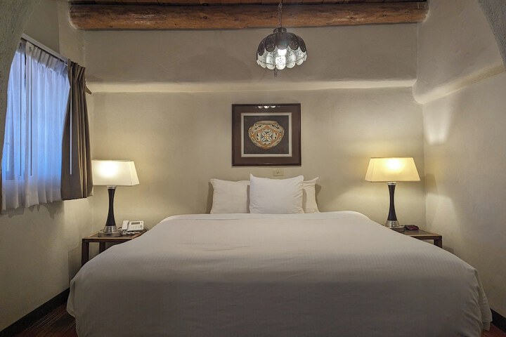 Sagebrush Inn & Suites