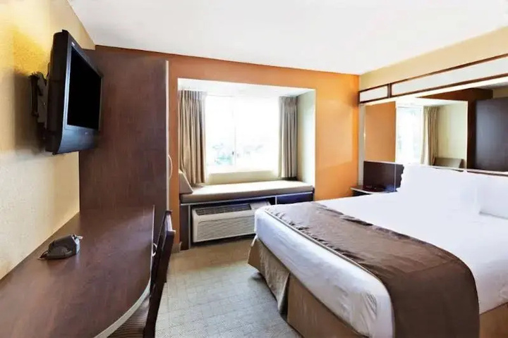 Microtel Inn & Suites Woodstock