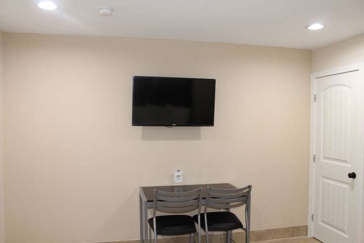 Room 19 of 29