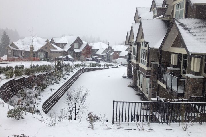 Brookside Inn Boutique Hotel