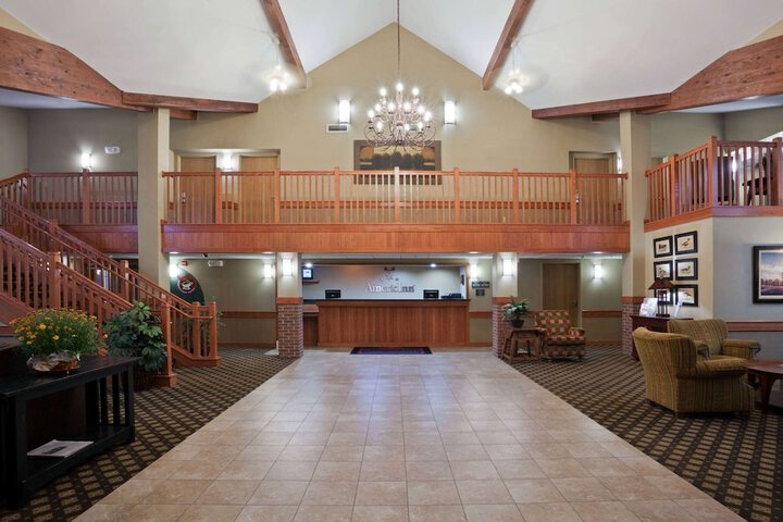 Hotel Interior 9 of 28