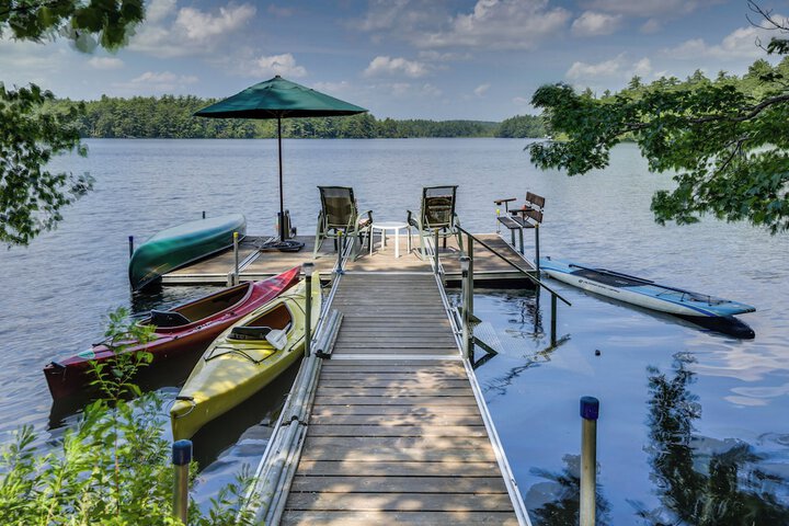 Maine Cottage w / Dock & Kayaks Near Augusta!