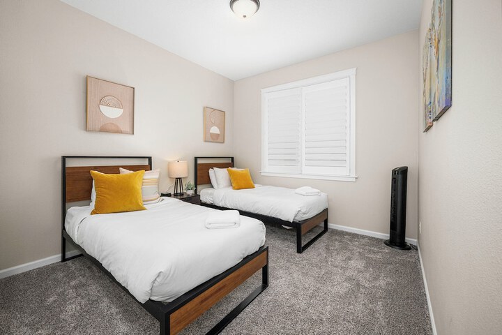 Elegant Escape: Tour Willamette Wine Country!