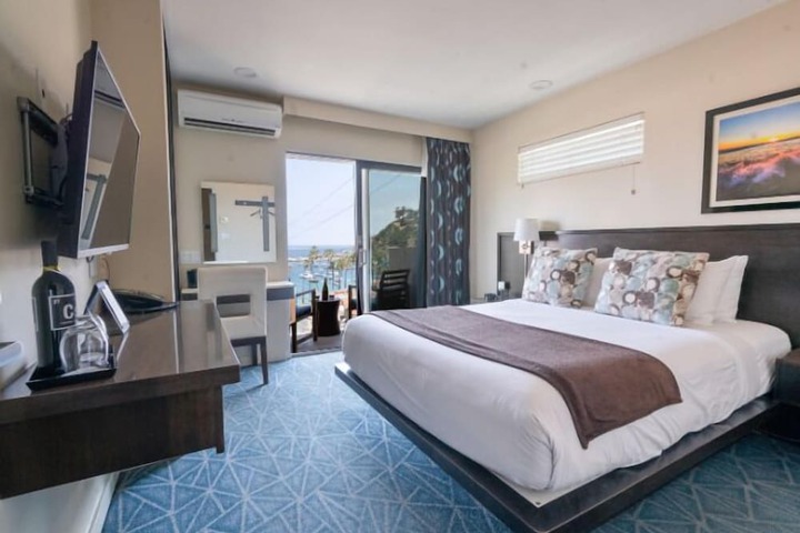 Room 8 of 46
