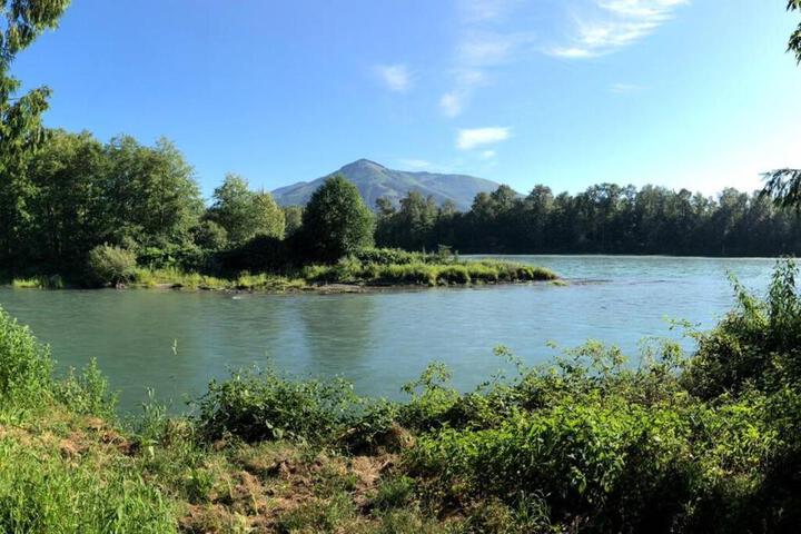 Riverfront Getaway on the Wild and Scenic