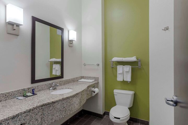 Sleep Inn & Suites Cave City