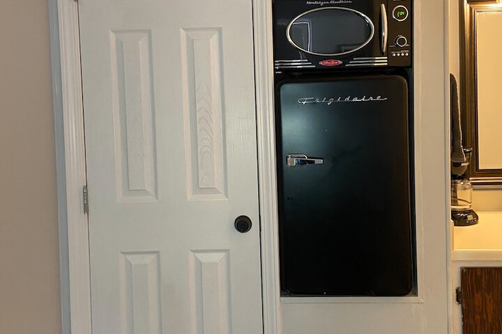 Room 44 of 85