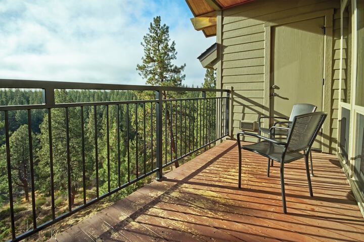 Terrace/Patio 100 of 110