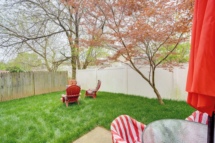 Charming Willow Grove Home w / Patio + Fire Pit!
