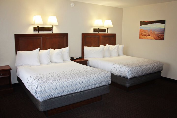 Room 83 of 100