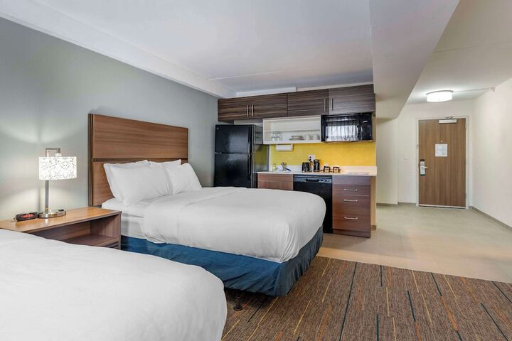 Room 28 of 36